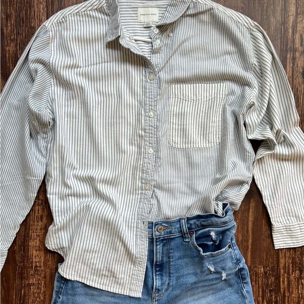 NWOT Blue Stripe Boyfriend American Eagle Shirt